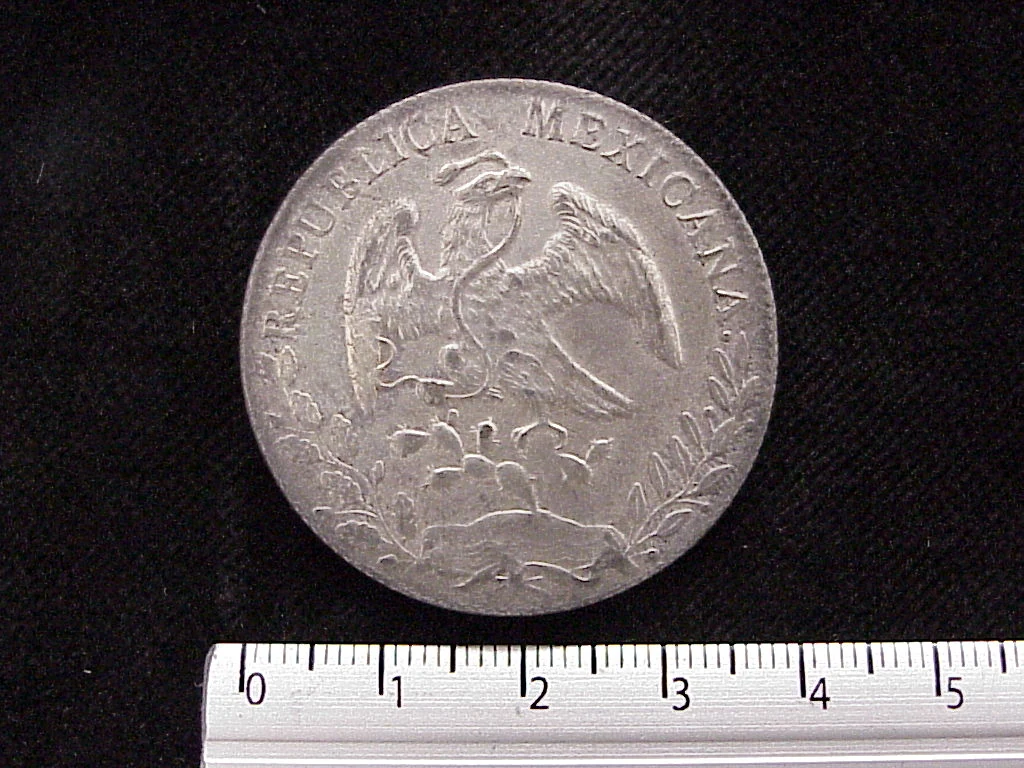 8 Plata 1890 . Inventario Banxico 6060 (anverso)