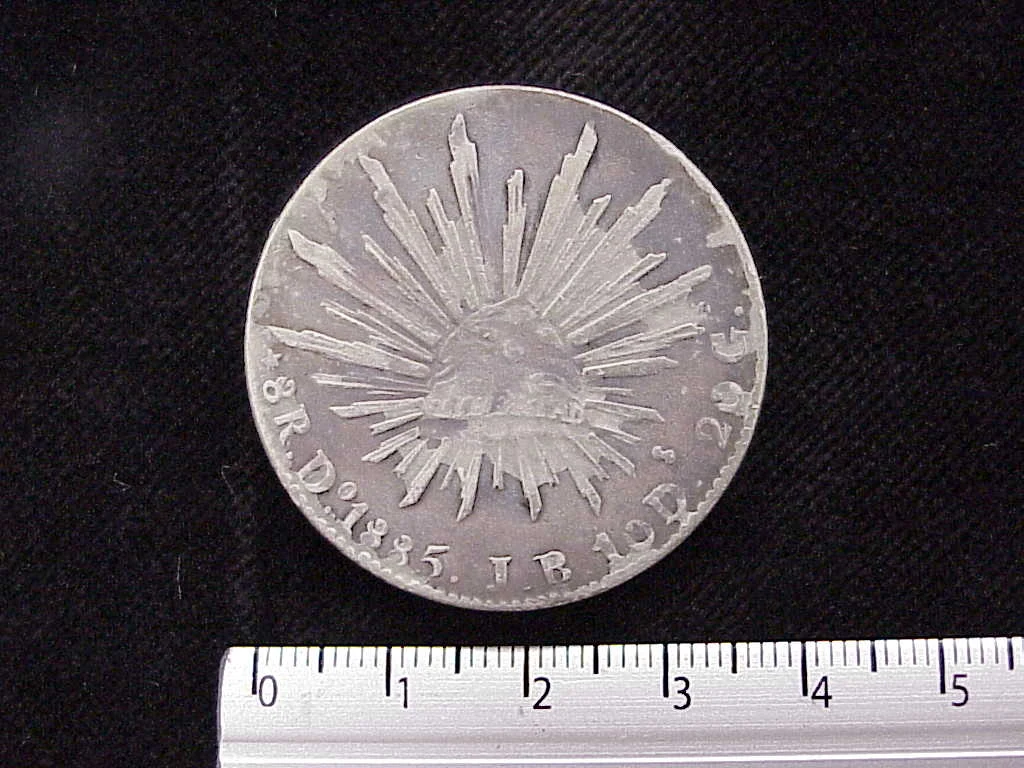 8 Plata 1885 . Inventario Banxico 7009 (anverso)