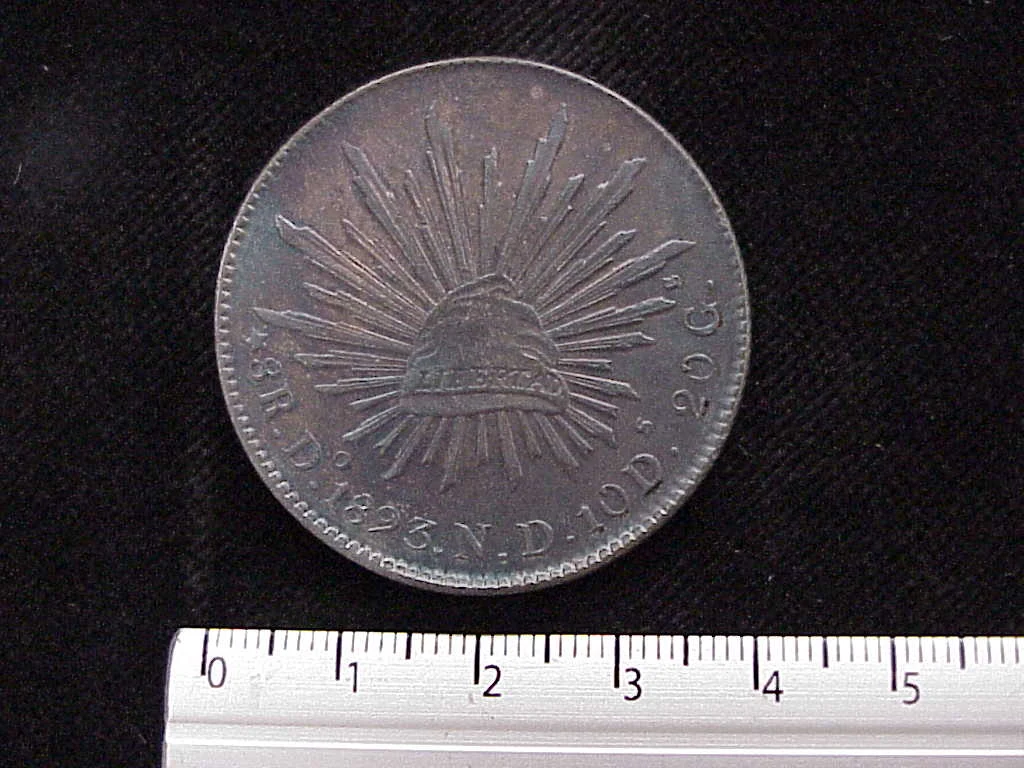 8 Plata 1893 . Inventario Banxico 7042 (reverso)