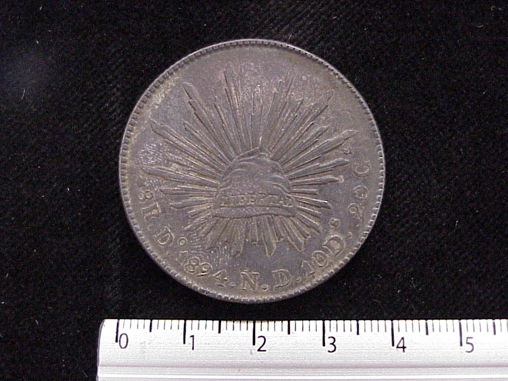8 Plata 1894 . Inventario Banxico 7045 (reverso)