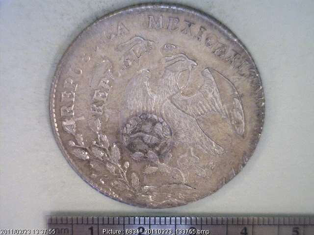 8 Plata 1881 . Inventario Banxico 15217 (anverso)