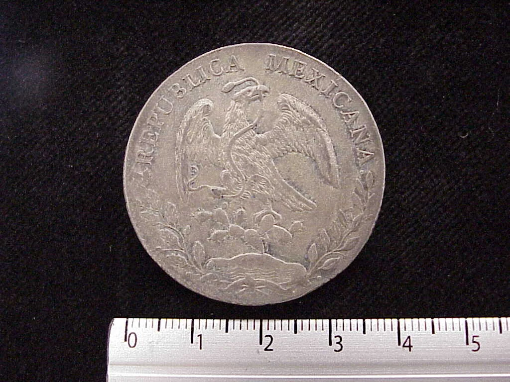 8 Plata 1889 . Inventario Banxico 7508 (anverso)
