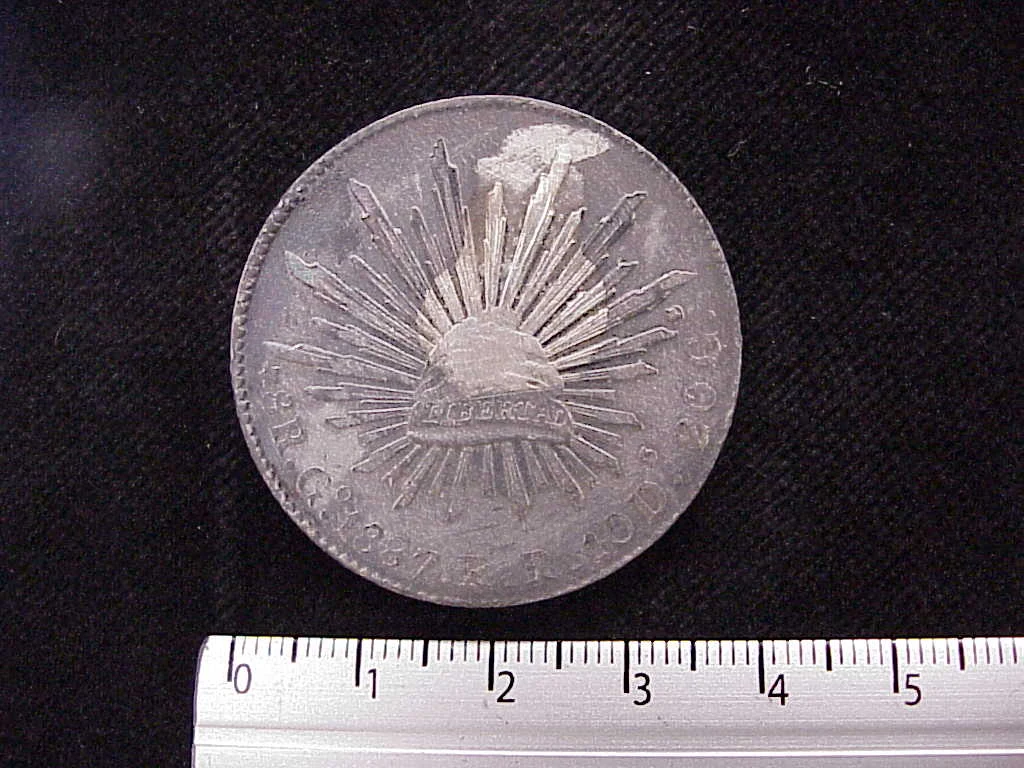 8 Plata 1887 . Inventario Banxico 8258 (reverso)