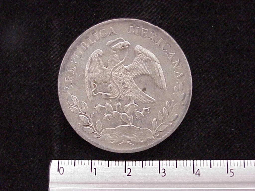 8 Plata 1887 . Inventario Banxico 9219 (anverso)