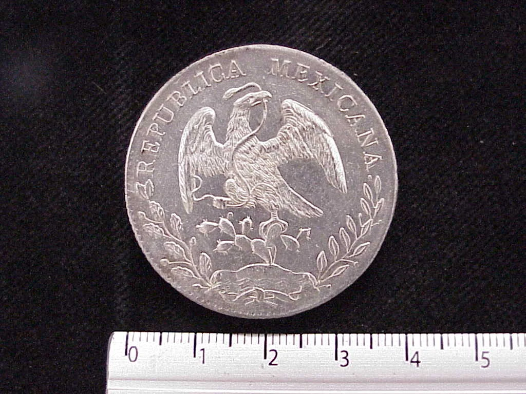 8 Plata 1889 . Inventario Banxico 9224 (anverso)