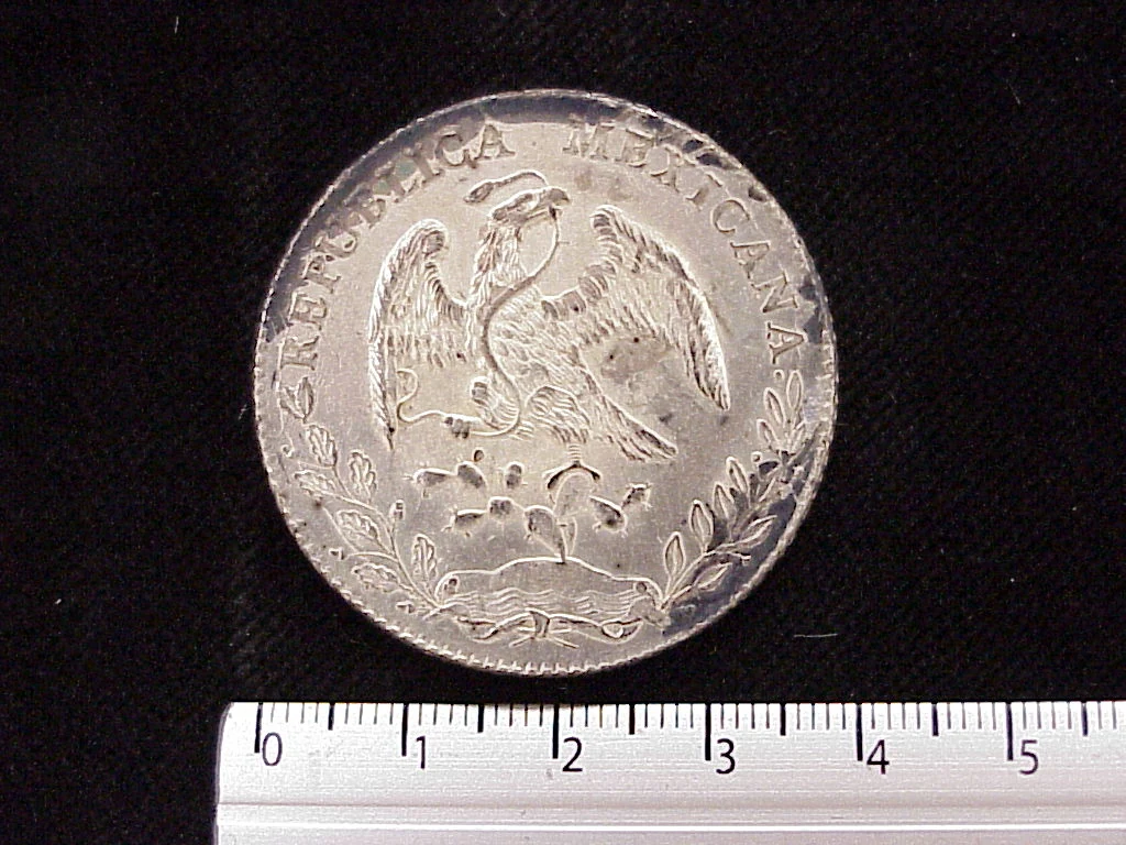 8 Plata 1886 . Inventario Banxico 4434 (reverso)