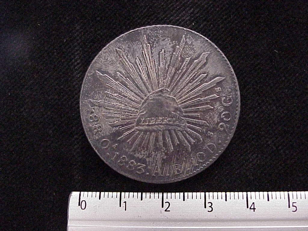 8 Plata 1883 . Inventario Banxico 9440 (reverso)