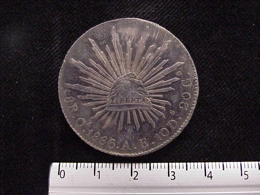 8 Plata 1886 . Inventario Banxico 9450 (reverso)