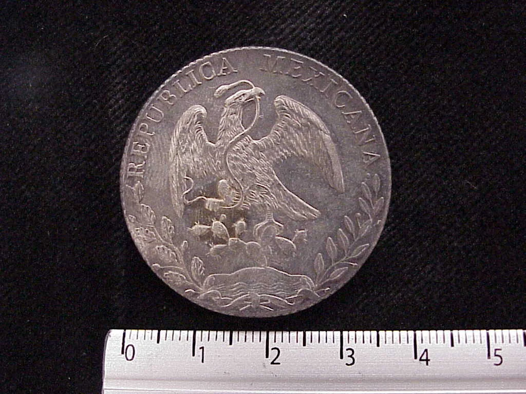 8 Plata 1889 . Inventario Banxico 9460 (anverso)