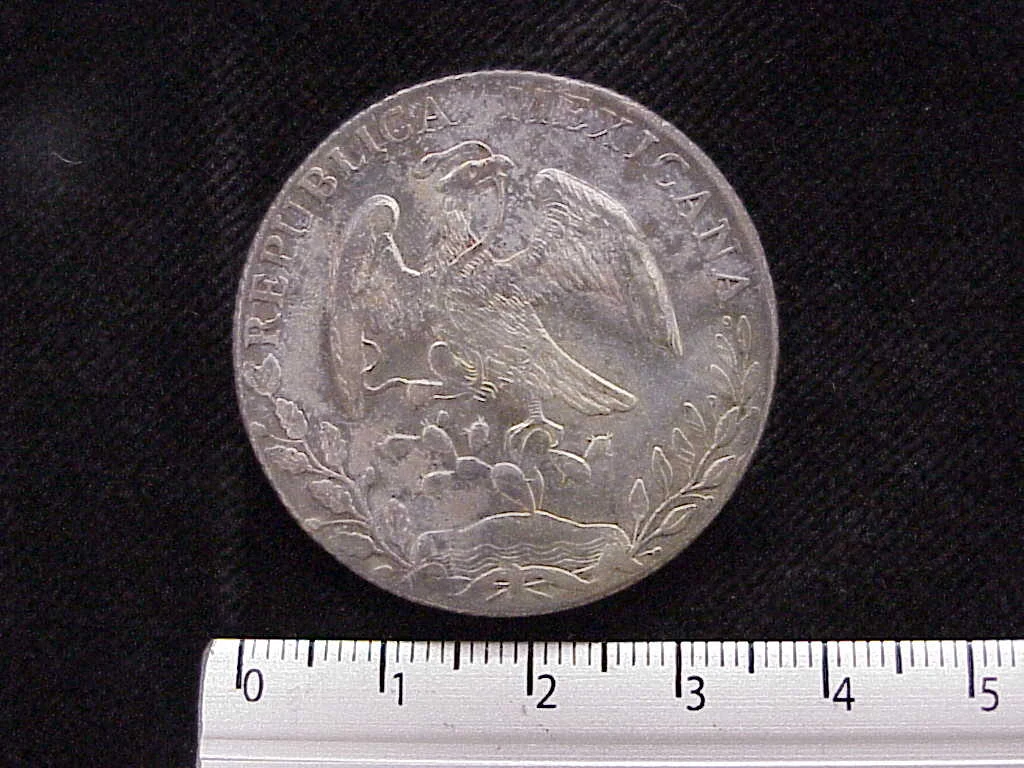 8 Plata 1890 . Inventario Banxico 9463 (anverso)