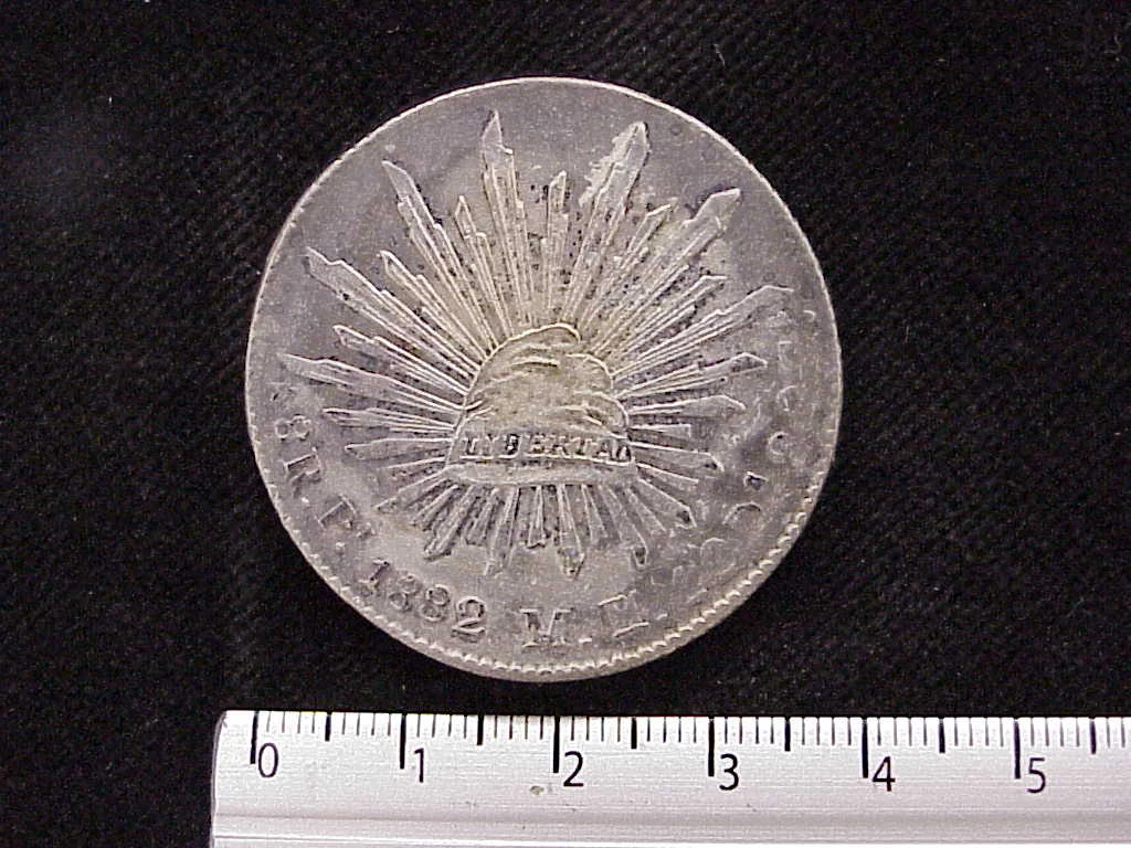 8 Plata 1882 . Inventario Banxico 9658 (reverso)