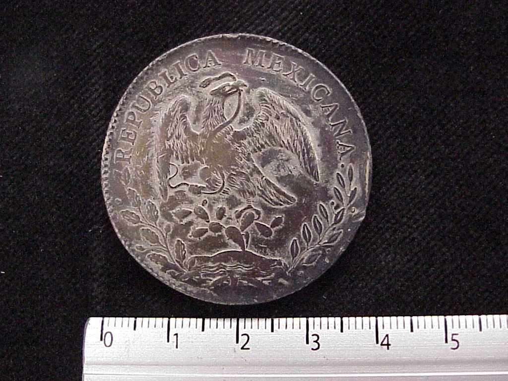 8 Plata 1891 . Inventario Banxico 9695 (anverso)