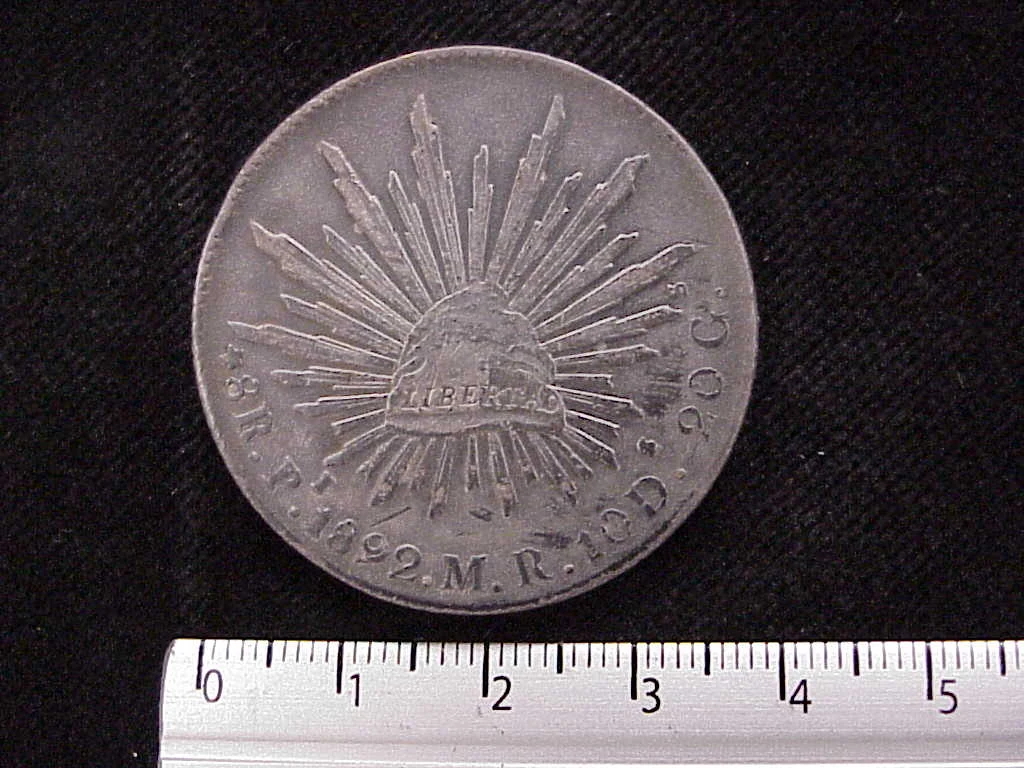 8 Plata 1892 . Inventario Banxico 9698 (reverso)