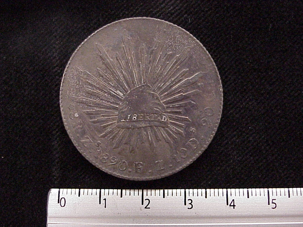 8 Plata 1890 . Inventario Banxico 10362 (reverso)