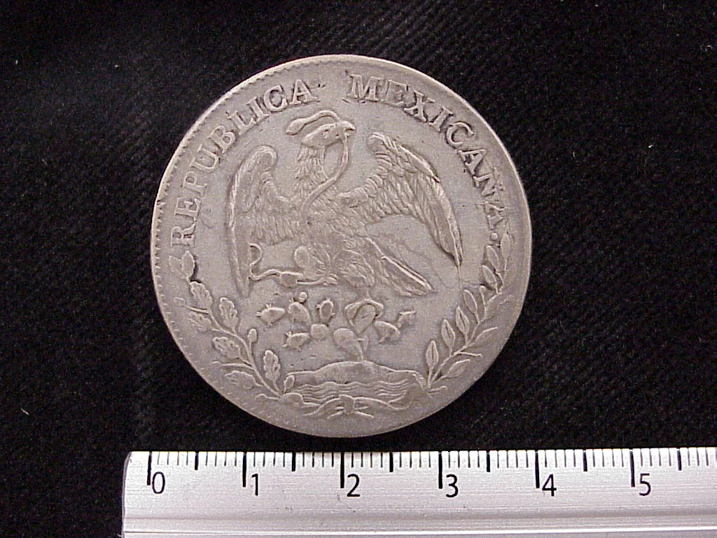 8 Plata 1892 . Inventario Banxico 10370 (anverso)