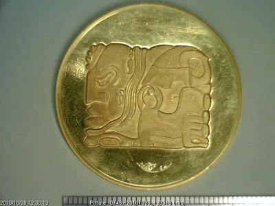 Medalla 20 Aniversario Centro de Investigaciones Antropológicas (1973)