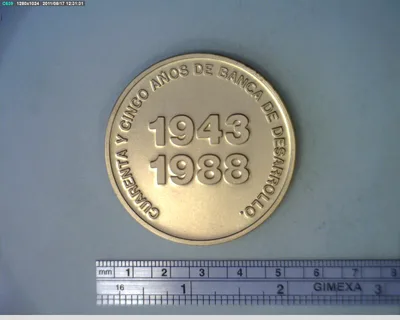 Medalla Banca de Desarrollo. 45 Aniversario (1988)