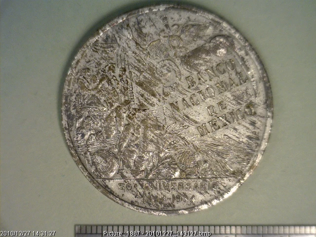 Medalla Banco de México. 50 Aniversario (1934) (anverso)