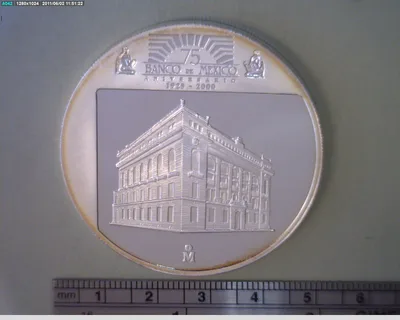 Medalla Banco de México. 75 Aniversario (2000)