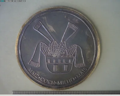 Medalla Banco Interamericano de Desarrollo (1985)