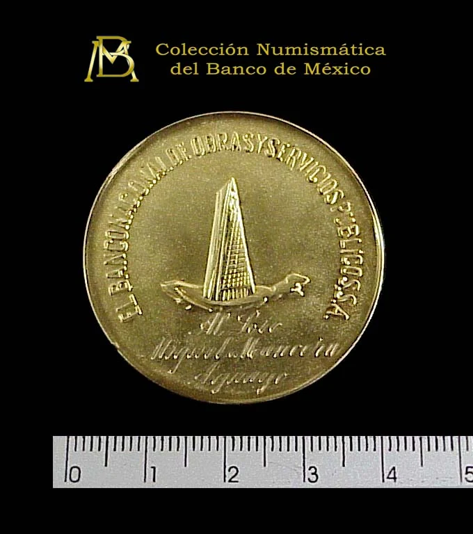 Medalla Banco Nacional de Obras y Servicios Públicos (1972) (anverso)