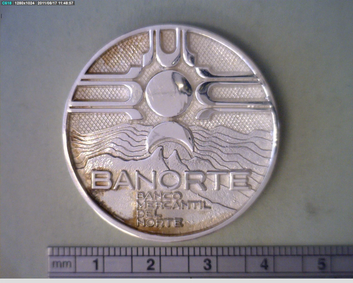 Medalla Banorte. 3 Año (1988) (anverso)