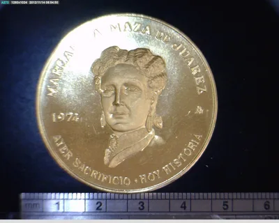 Medalla Benito Juárez - Margarita Maza (1974)