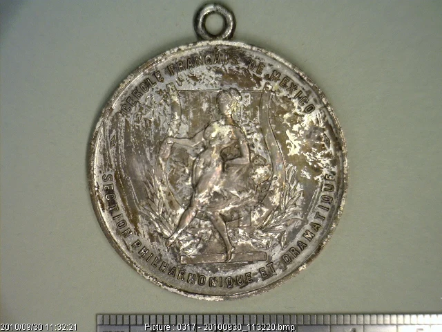 Medalla Círculo Francés de México (anverso)