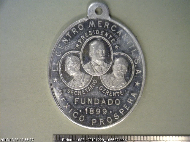 Medalla El Centro Mercantil, S.A (1899) (anverso)
