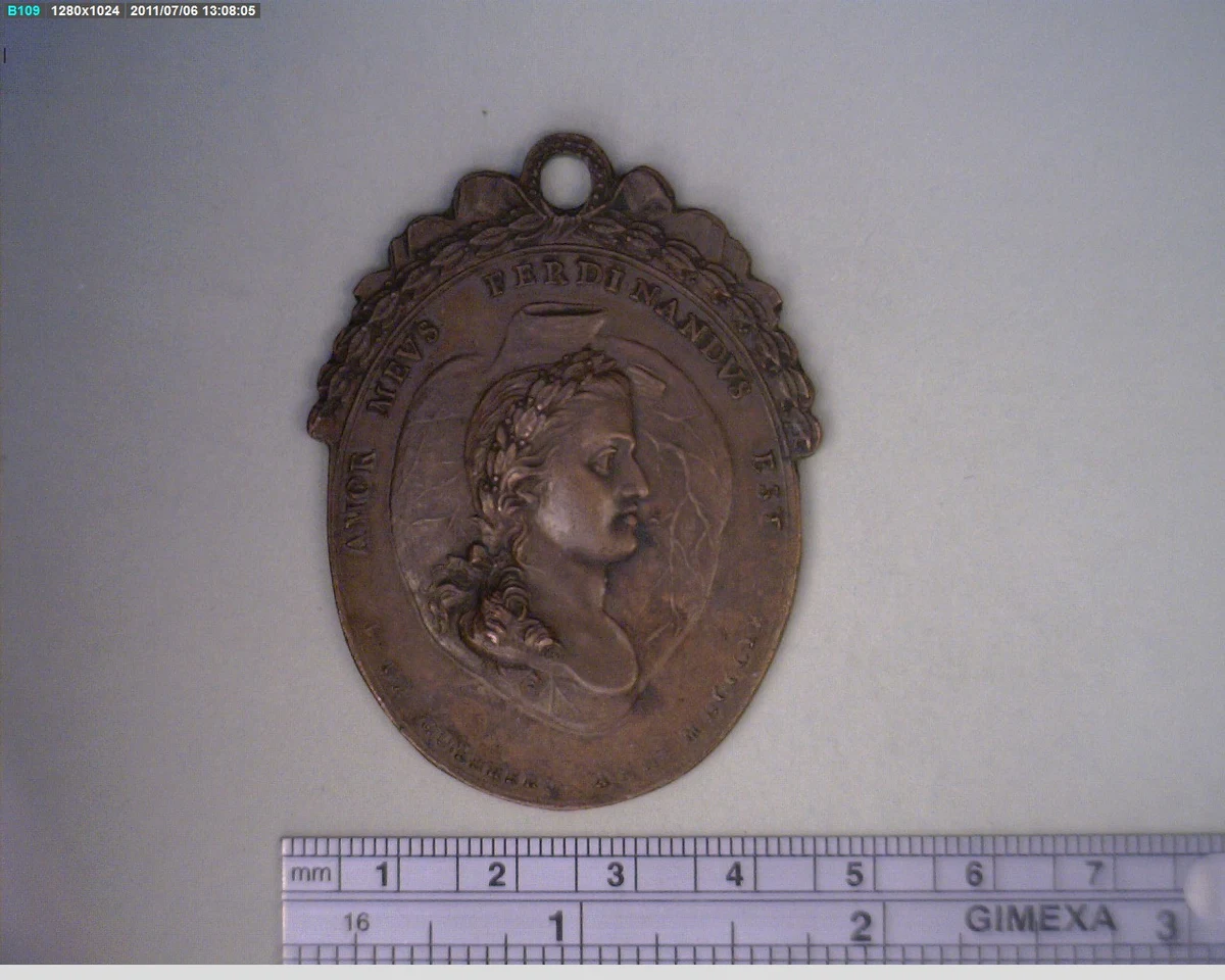 Medalla El Colegio Palafoxio (1809) (anverso)