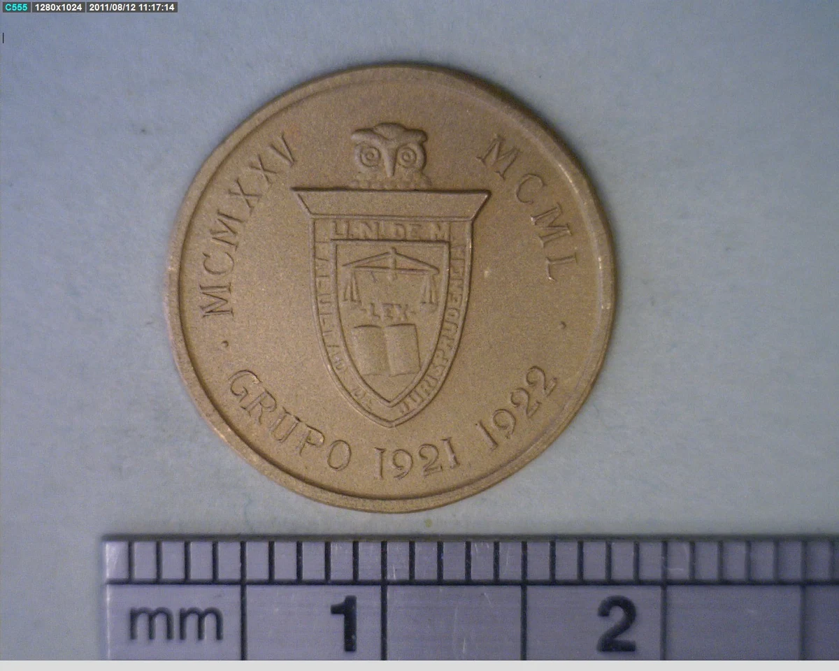 Medalla Facultad de Jurisprudencia. Estuche. PRUEBA (1950) (anverso)
