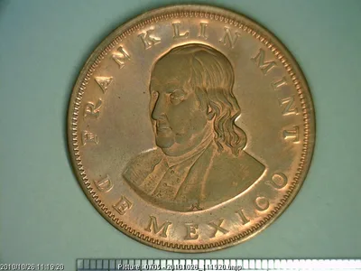 Medalla III Convención Internacional Numismática (1975)
