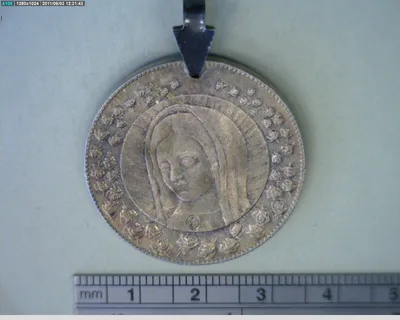 Medalla Juan Pablo II (1990)