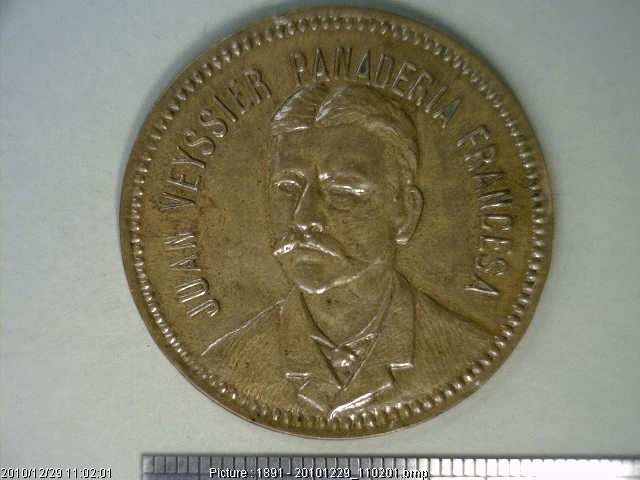 Medalla Juan Veyssier Panadería Francesa (anverso)