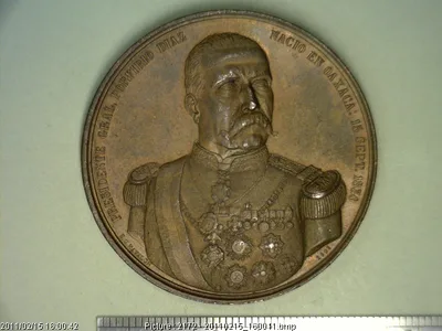 Medalla Porfirio Díaz. Homenaje (1902)