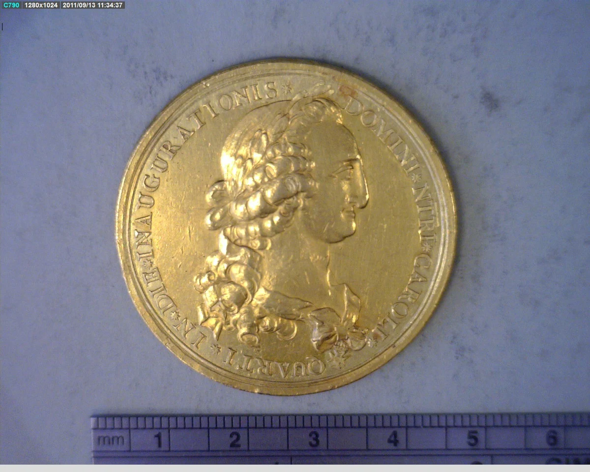 Medalla Puebla. El Obispado (anverso)