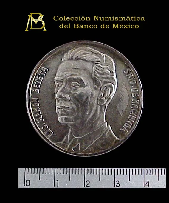 Medalla Ramón Beteta (1951) (anverso)