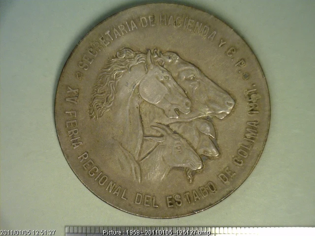Medalla Secretaría de Hacienda y Crédito Público (1951) (anverso)