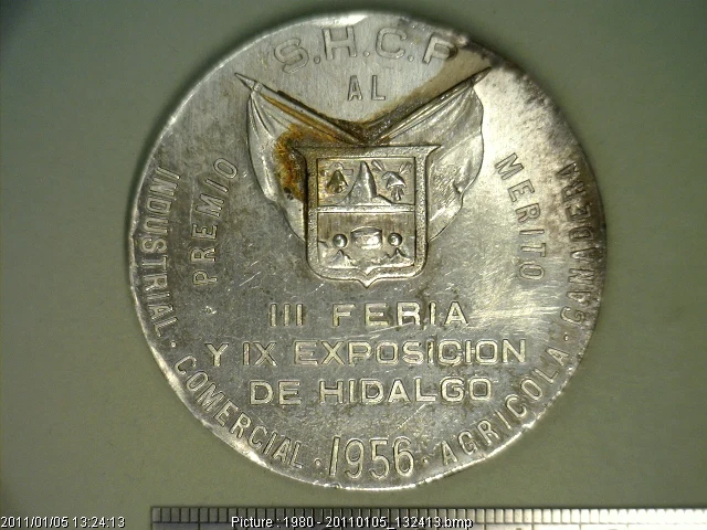 Medalla Secretaría de Hacienda y Crédito Público (1956) (anverso)