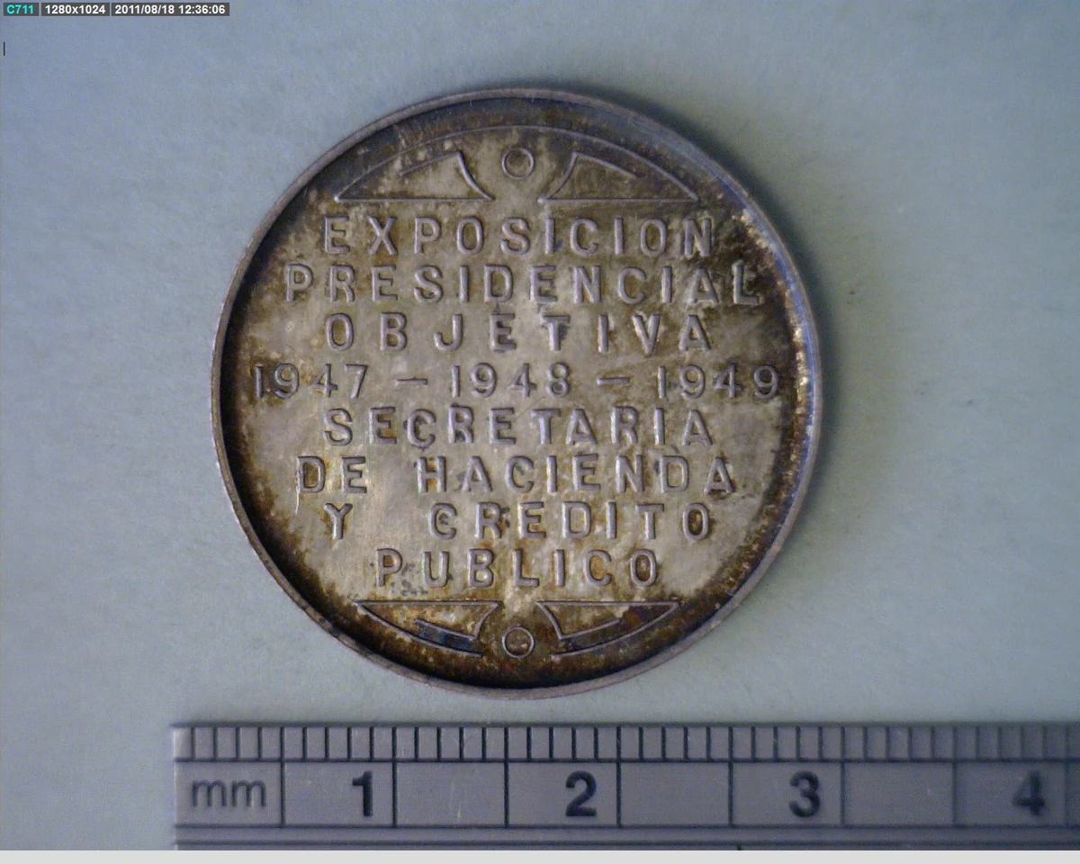 Medalla SHCP. Exposición Presidencial Objetiva (1949) (anverso)