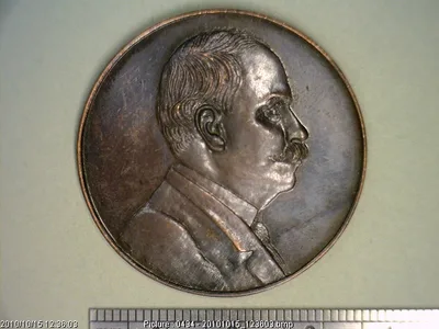 Medalla Sociedad Antonio Alzate (1909)