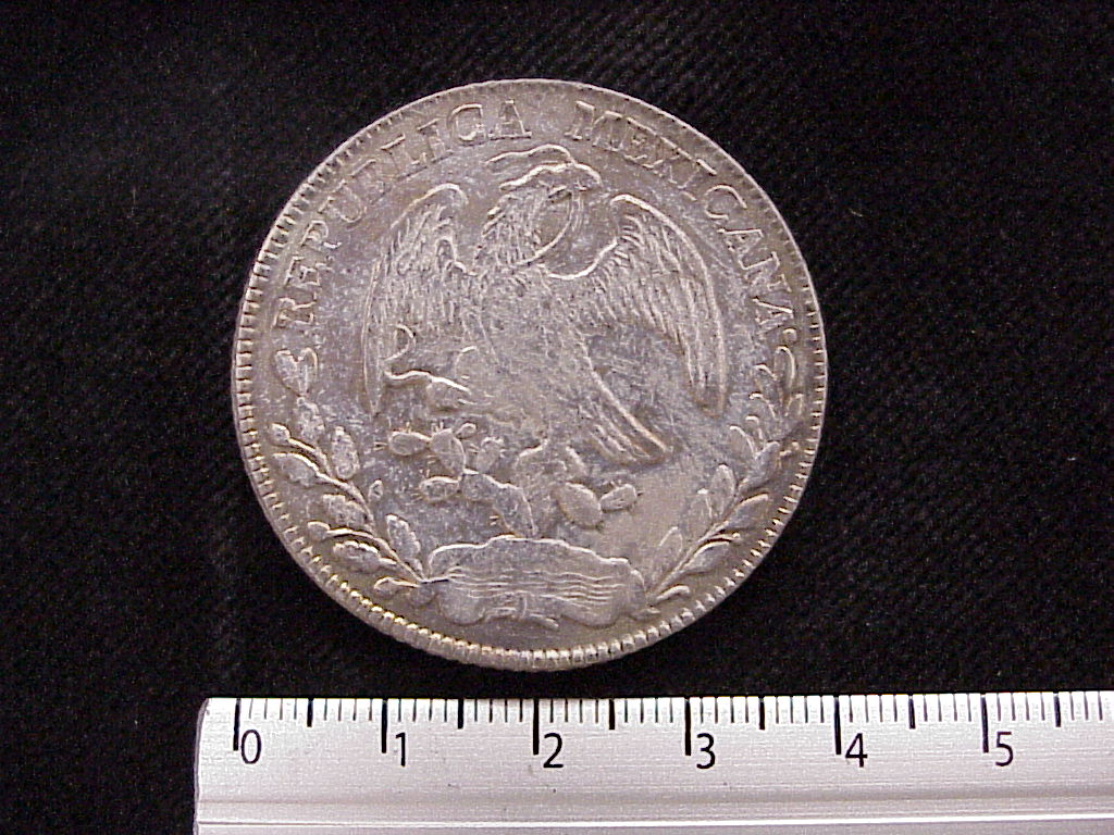 8 Plata 1878 . Inventario Banxico 10318 (anverso)