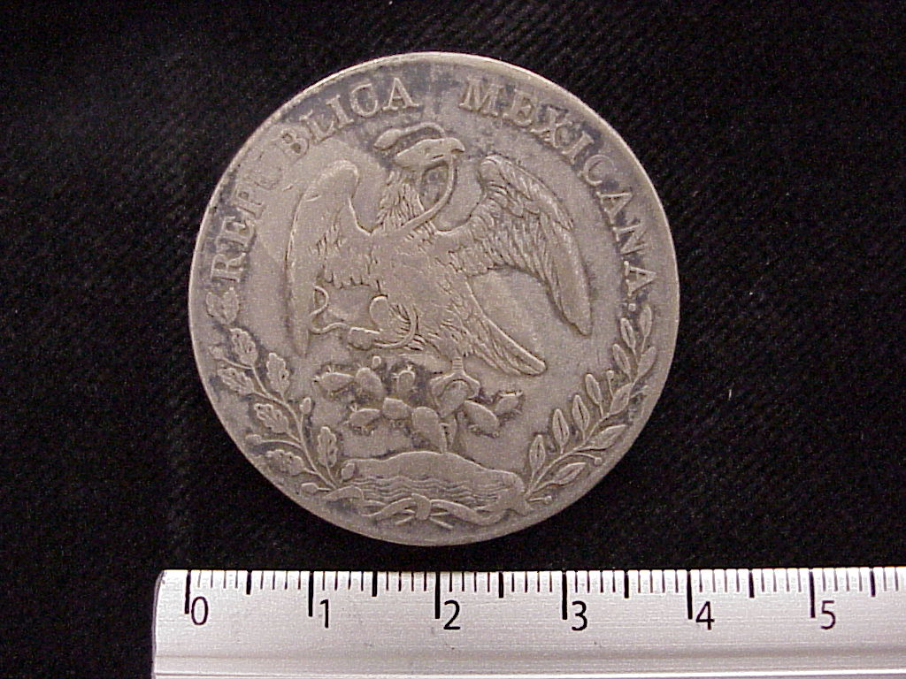 8 Plata 1888 . Inventario Banxico 10356 (anverso)