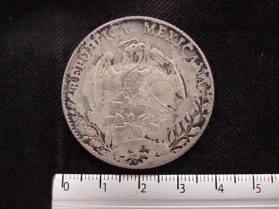 8 Plata 1891 . Inventario Banxico 10367 (anverso)