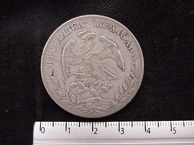 8 Plata 1892 . Inventario Banxico 10370 (anverso)