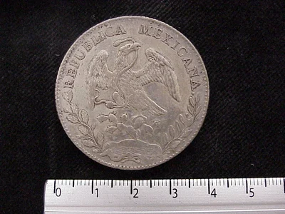 8 Plata 1894 . Inventario Banxico 10378 (anverso)
