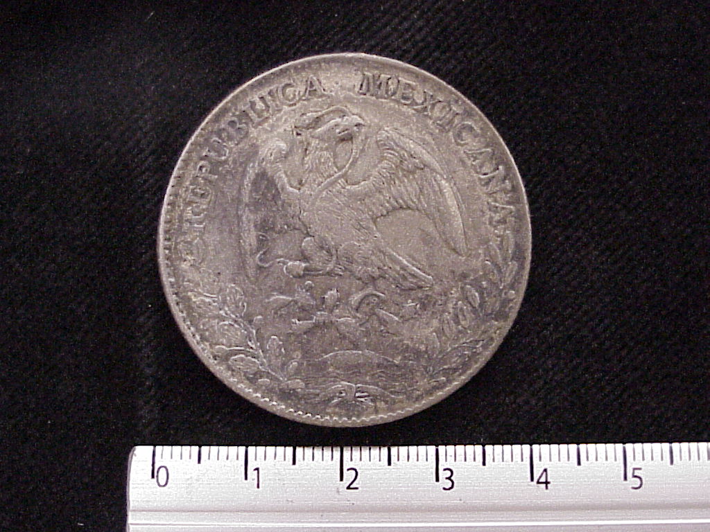 8 Plata 1896 . Inventario Banxico 10387 (anverso)