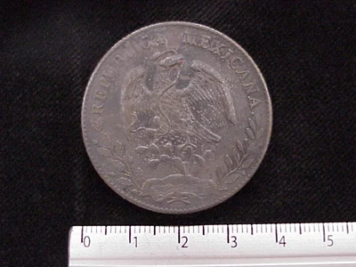 8 Plata 1897 . Inventario Banxico 10390 (anverso)