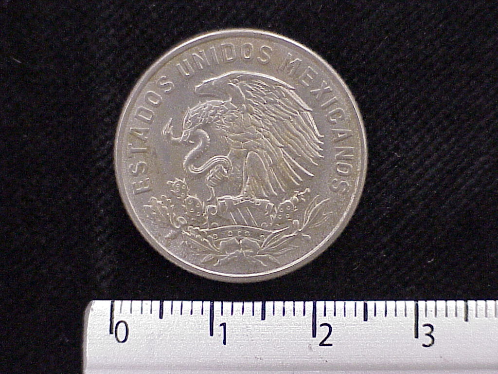 50 Cuproníquel 1964 . Inventario Banxico 11894 (anverso)
