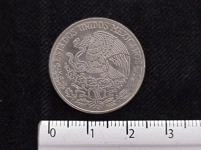 50 Cuproníquel 1976 . Inventario Banxico 11935 (anverso)